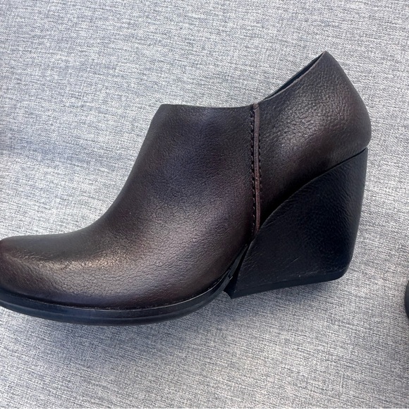 Kork Ease Holmes wedge bootie 7.5 dark brown leather - Picture 2 of 8